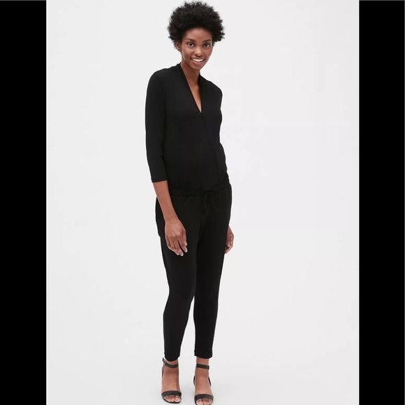 gap maternity jumpsuit
